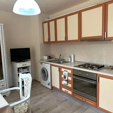 Shishkova Garden * וארנה