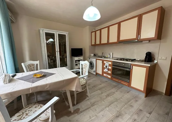 Apartamento Shishkova Garden *