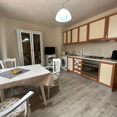 公寓 Shishkova Garden *